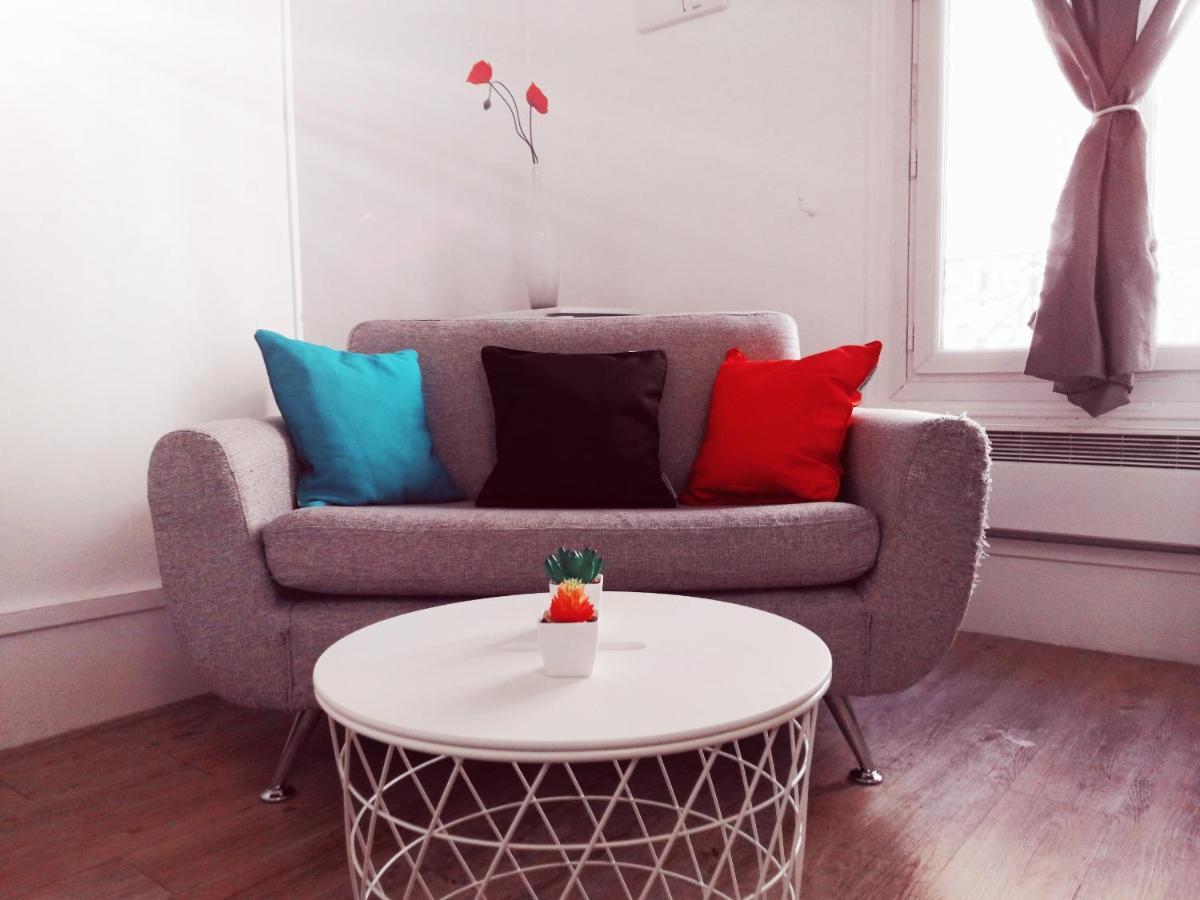 Studio Situe Dans Un Quartier Calme Et Residentiel A Montrouge A Seulement 2 Minutes Du Metro 外观 照片