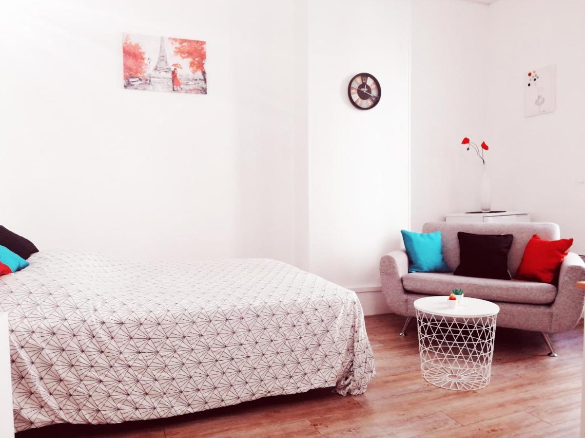 Studio Situe Dans Un Quartier Calme Et Residentiel A Montrouge A Seulement 2 Minutes Du Metro 外观 照片